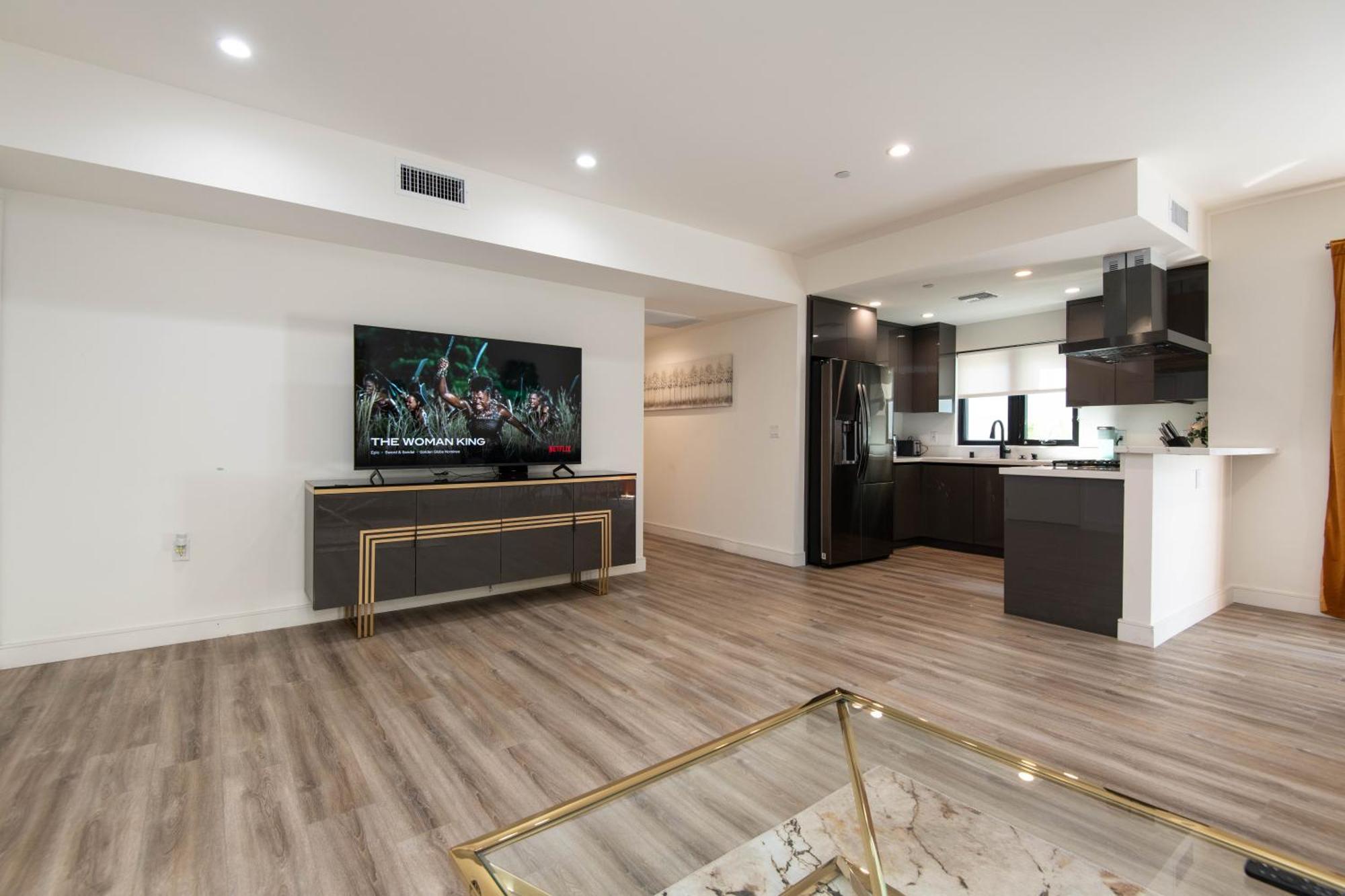 غلينديل، كاليفورنيا Regency Modern Apartments المظهر الخارجي الصورة