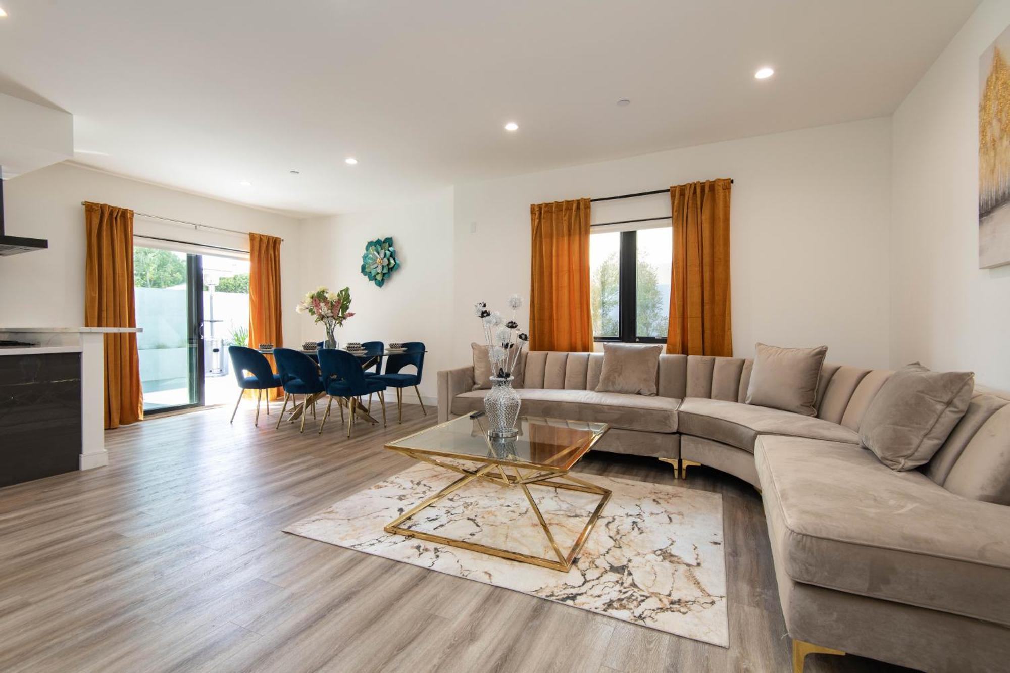 غلينديل، كاليفورنيا Regency Modern Apartments المظهر الخارجي الصورة