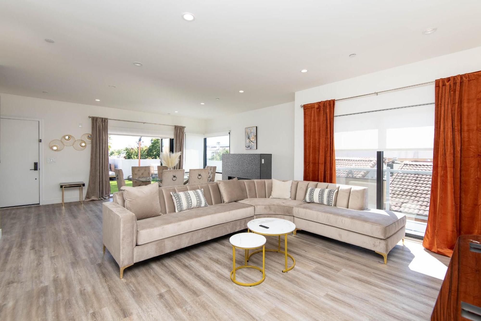 غلينديل، كاليفورنيا Regency Modern Apartments المظهر الخارجي الصورة